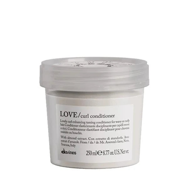 Davines Love Curl Dalgalı Saçlar İçin Bakım Kremi 250ml Dalgaları Belirginleştiren Nemlendirici Formül by SaçBakım